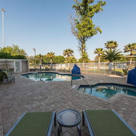 Holiday Inn Express Hotel & Suites Jacksonville-Blount Island By Ihg Eksteriør bilde