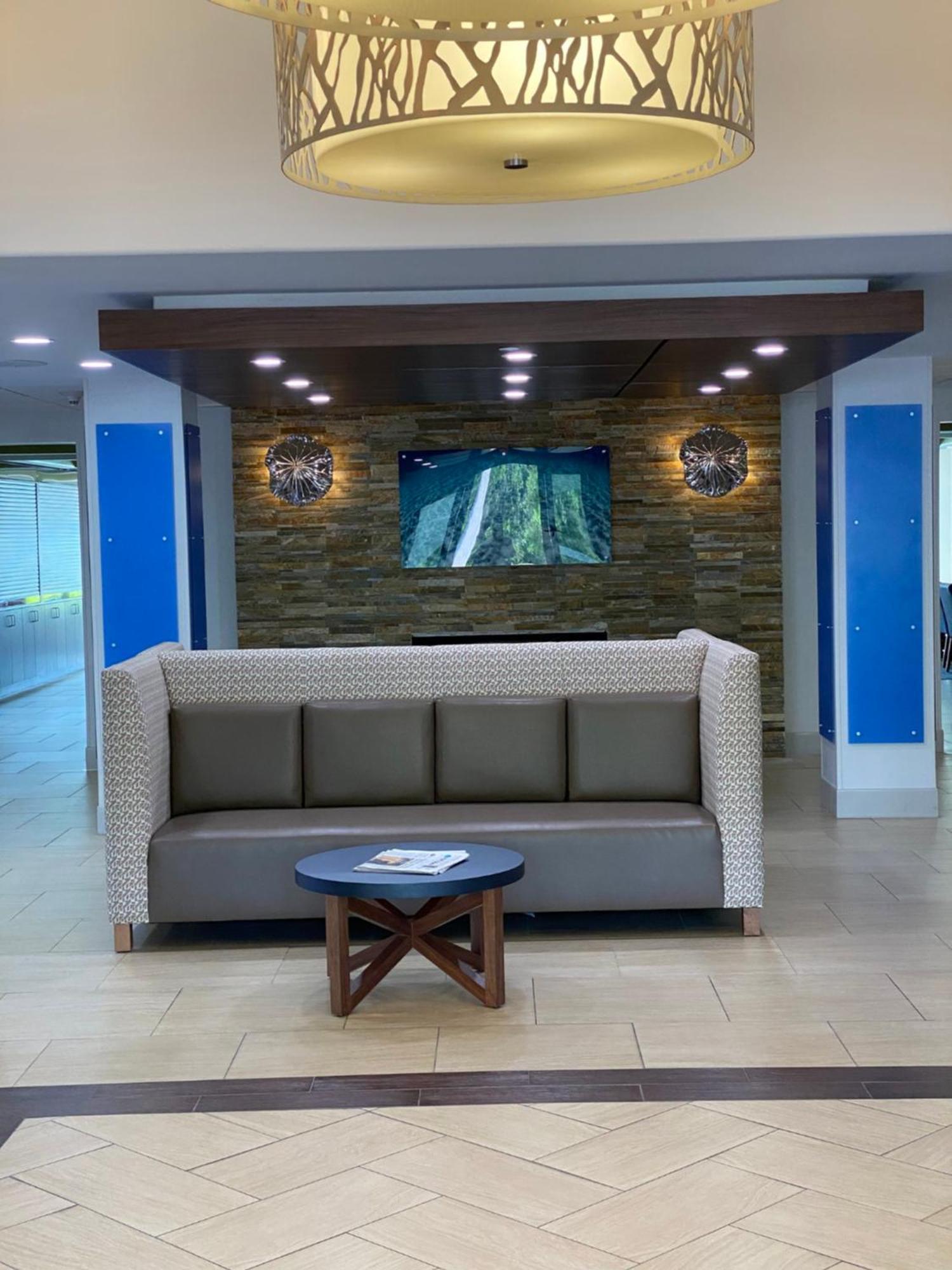 Holiday Inn Express Hotel & Suites Jacksonville-Blount Island By Ihg Eksteriør bilde